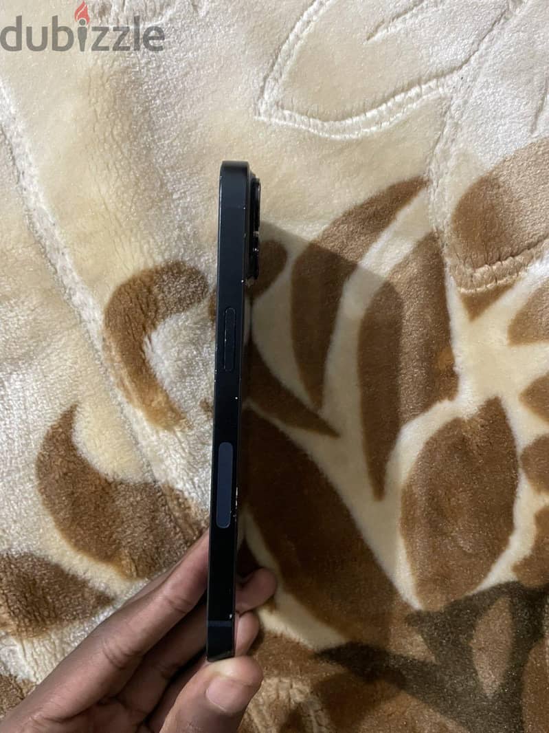 Apple - iPhone 14 4