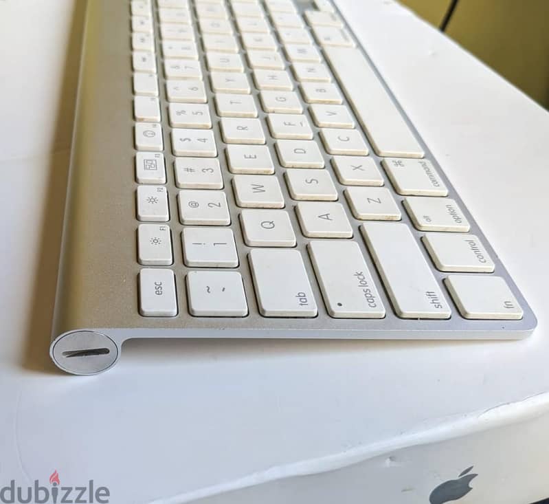 Apple Magic Keyboard &   apple mouse wired 3