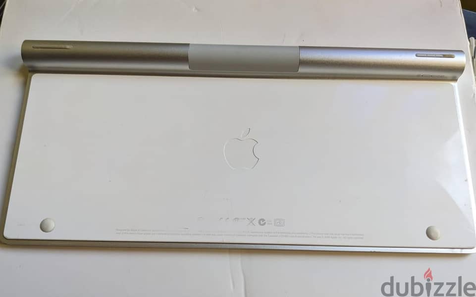 Apple Magic Keyboard &   apple mouse wired 4