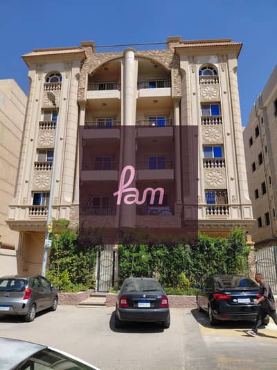 شقه 3 غرف بالقرب من التسعين والجامعه الامريكيه