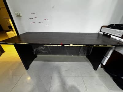 مكتب ب درج