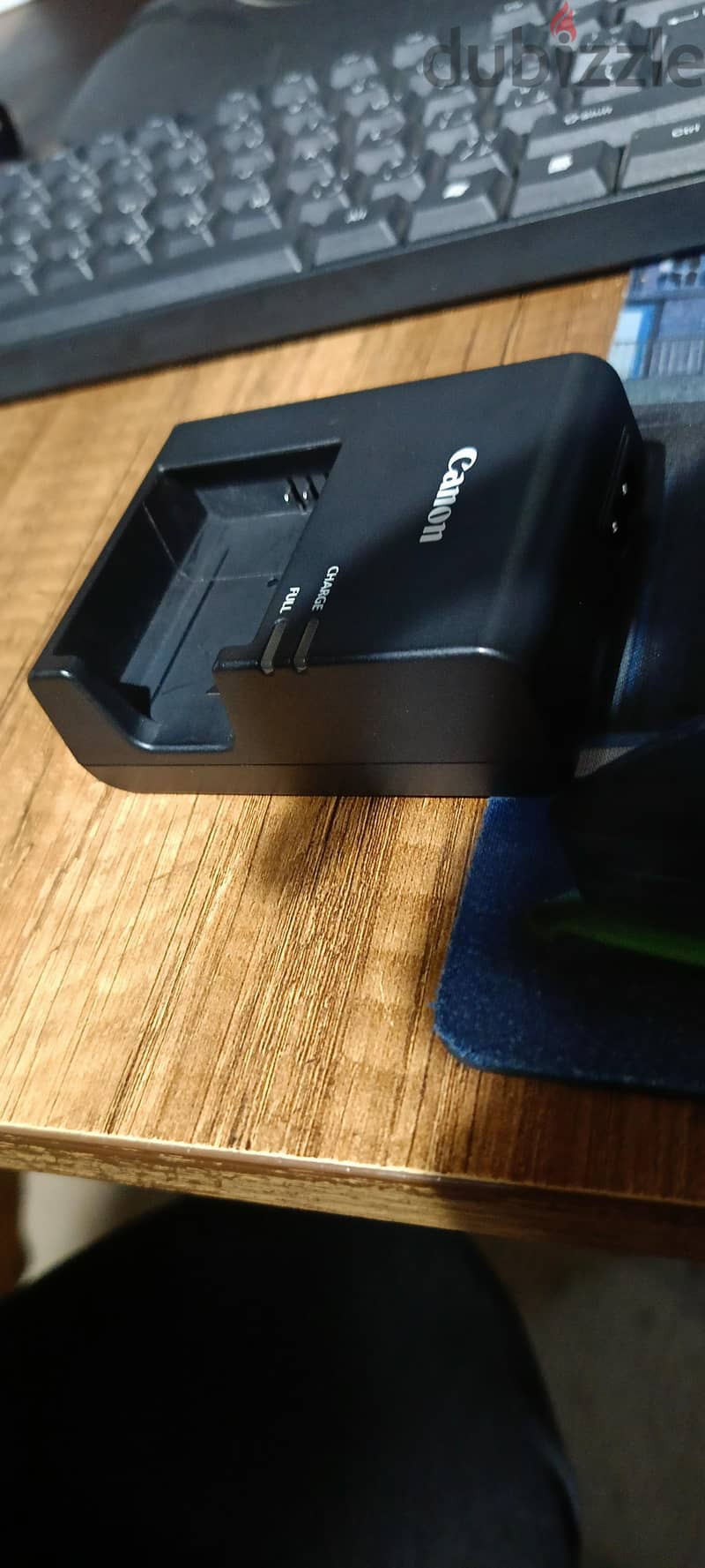 Canon EOS 2000D 6