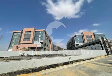Lowest Price Ready to Move Office 512m for sale in Three Sixty Mall Golden Square Fifth Settlement New Cairo
