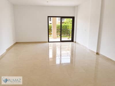 Apartment for rent, first occupancy, with kitchen and air conditioning, in Al Marasem Compound, Fifth Settlement, near Downtown Mall and Cairo Festiva