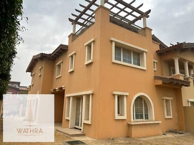 Ultra Super Lux Finished Standalone Villa in a Prime Location in Hyde Park for Sale