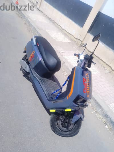 اسكوتر للبيع