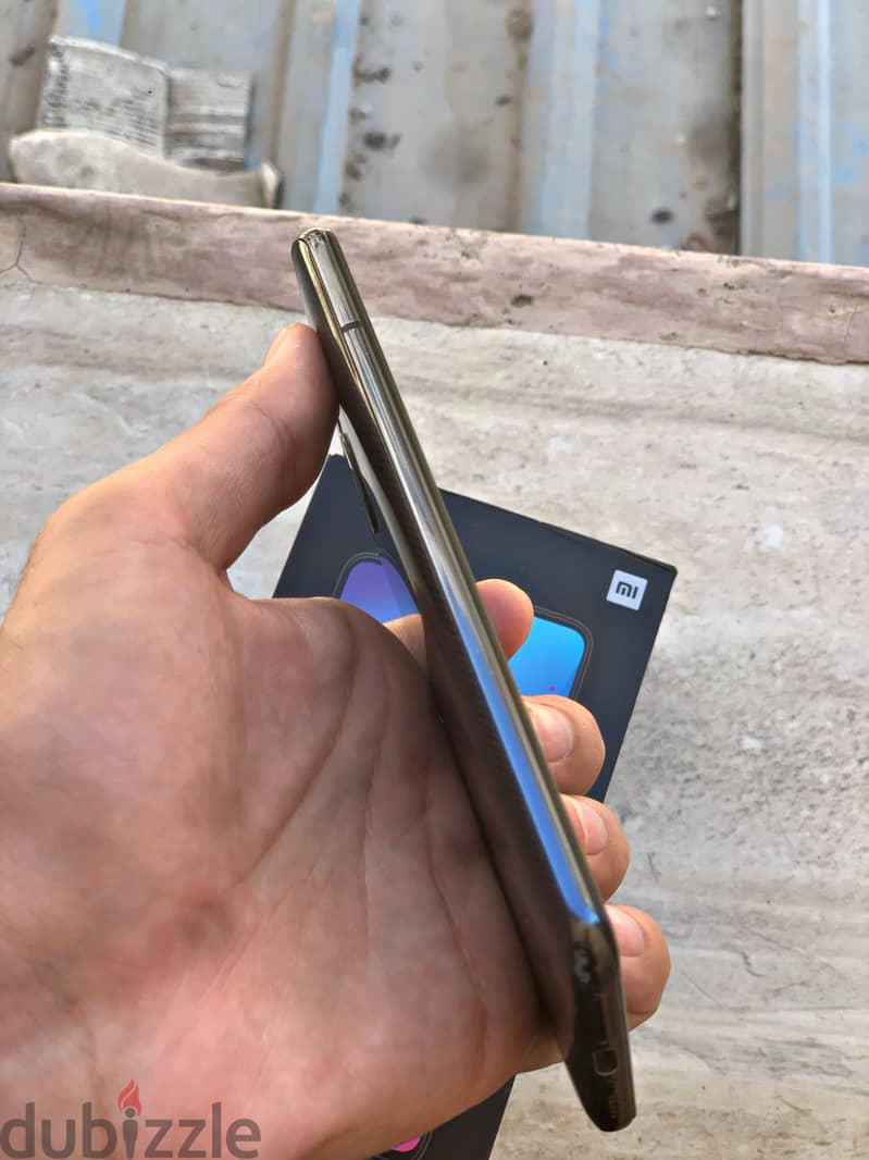 Xiaomi Mi 9T 9