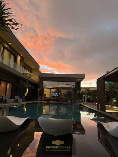 Villa for sale in the heart of the Eastern Expansions next to Palm Hills and New Giza