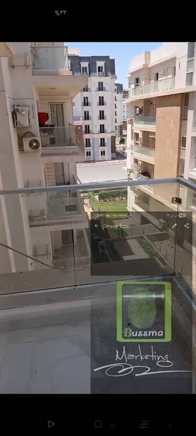 شقه للايجار بالمطبخ اول سكن كمبوند مونتن فيو اي سيتي بالقرب من وصلة دهشور ومداخل زايد 3 4 5