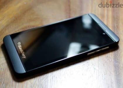 بلاك بيري z10 جديد وارد بريطانيا