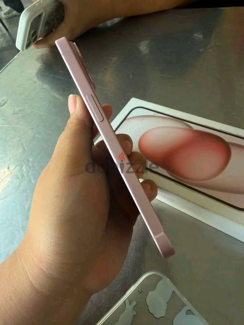 Apple - iPhone 15 2