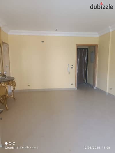 99 sq m apartment for sale in Al Rehab, prime location near Avenue Mall and services