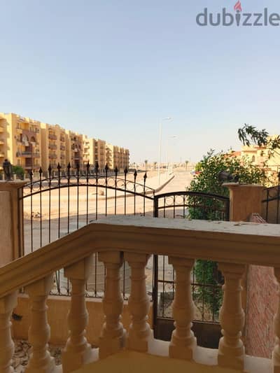 شقه تسليم فورى الحى الثانى هليوبوليس الجديده