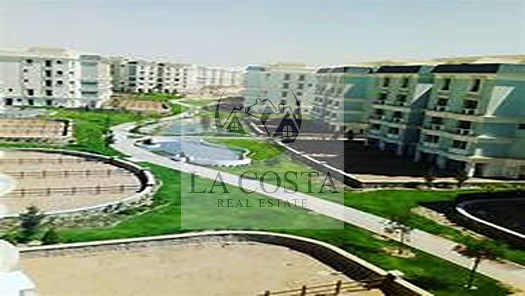 بنتهاوس ٣ غرف في كومباوند ماونتن فيو هايد بارك، صورة ١٠ من ١٣
