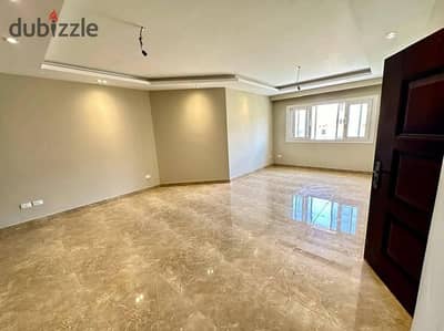 **Prime Apartment for Sale in Hyde Park New Cairo – Ultra Super Lux Finished, Directly on 90th Street, Near Mivida, with a Stunning Landscape View** **Prime Apartment for Sale in Hyde Park New Cairo – Ultra Super Lux Finished, Directly on 90th Street, Near Mivida, with a Stunning Landscape View**