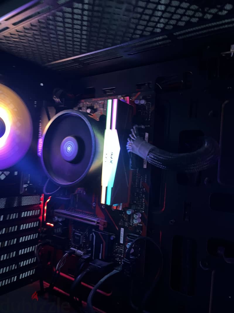 2x8GB ram pc 3600hz rbg 4
