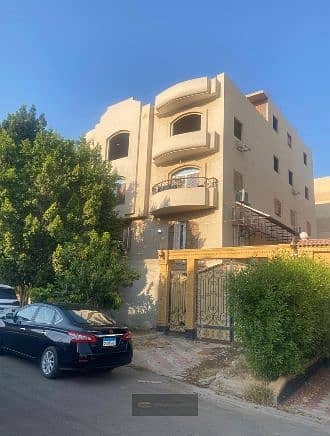 Hot Deal Apartment for Sale in 10th District, Sheikh Zayed | 220 SQM | 3BR | Semi-Finished | Prime Location | Great Price Hot Deal Apartment for Sale in 10th District, Sheikh Zayed | 220 SQM | 3BR | Semi-Finished | Prime Location | Great Price