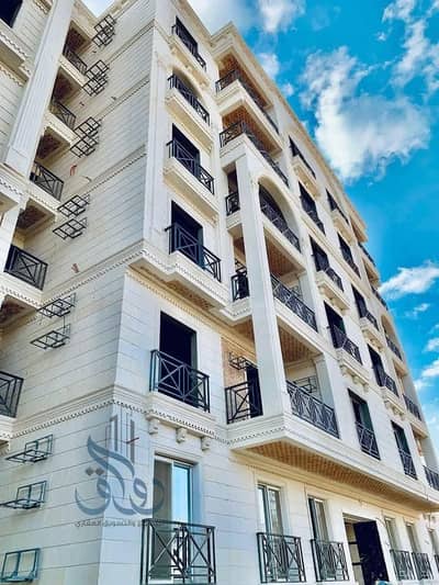 Ready-to-move-in 3-bedroom apartment, 170 sq m, for sale in Green City Compound – Hadayek October – next to Kenz Compound