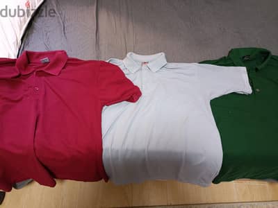 3 تيشيرت بوليستر اللون اخضر واحمر وازرق فاتح مقاس 2xl