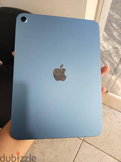 iPad 11 - 128GB - أزرق - 10 أيام استخدام - بطارية 100%