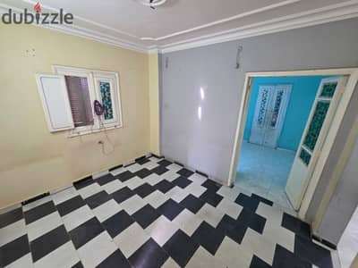 Apartment for rent in Atlas Earthquake Residences, 4th floor, staircase, open view overlooking the commercial street, minutes from the main 9th Street