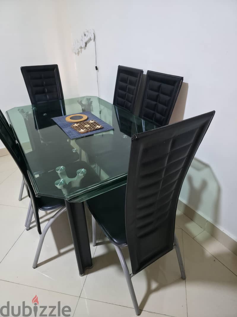 Dinning table  used with  6 chairs 2