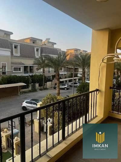 علي 12 سنة تقسيط شقة للبيع 3 غرف في كمبوند سراي المستقبل سيتي بمقدم 900الف علي فيو لاند سكيب و حمامات سباحة