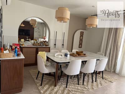 للبيع فيلا بحديقة حمام سباحة خاص متشطبه بموقع مميز فى هاسياندا باي - الساحل الشمالي For Sale Finished Villa with garden,in Hacienda Bay - North Coast