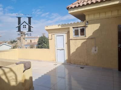 فيلا تاون هاوس ميدل متشطبة للبيع في لي روا خلف الجامعة الأمريكية – موقع مميز