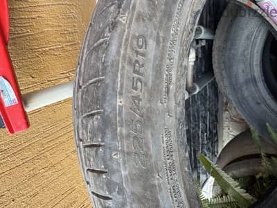 طقم كوتش  هانكوك  225/45/19