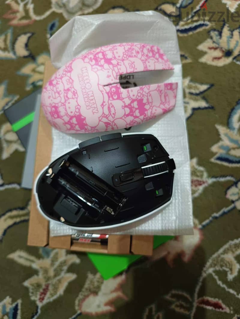 Razer Orochi V2 (Hellokitty Edition) 1