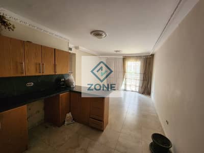 Apartment for rent in Madinaty, 82 sq m, high-end kitchen, minutes from Penny Market, great price. MADINATY B7