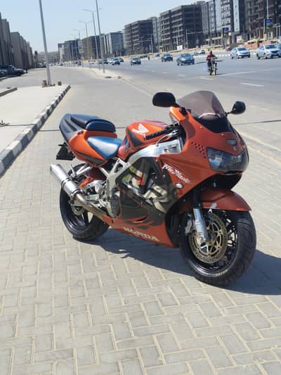 هوندا 919