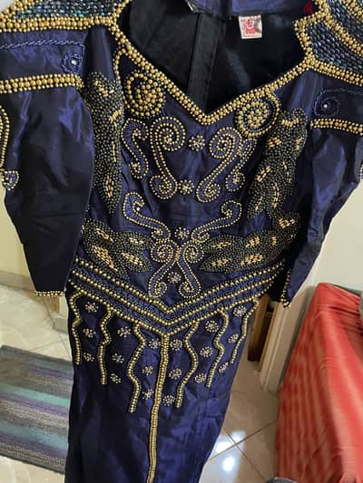 فستان سهرة او خطوبة