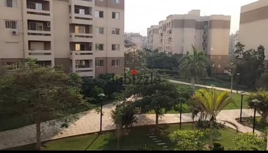 Apartment 165m Garden view next to services area B11 Madinaty