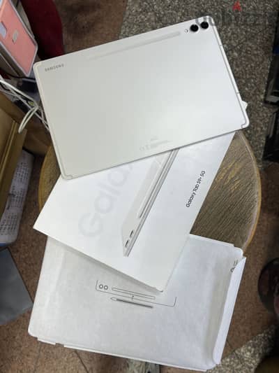 Galaxy Tab S9 Plus 5G 12.4 in 256/12G Silver جديد