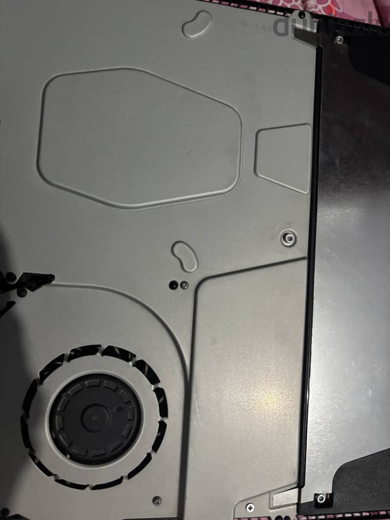 Used ps4 perfect condition 2