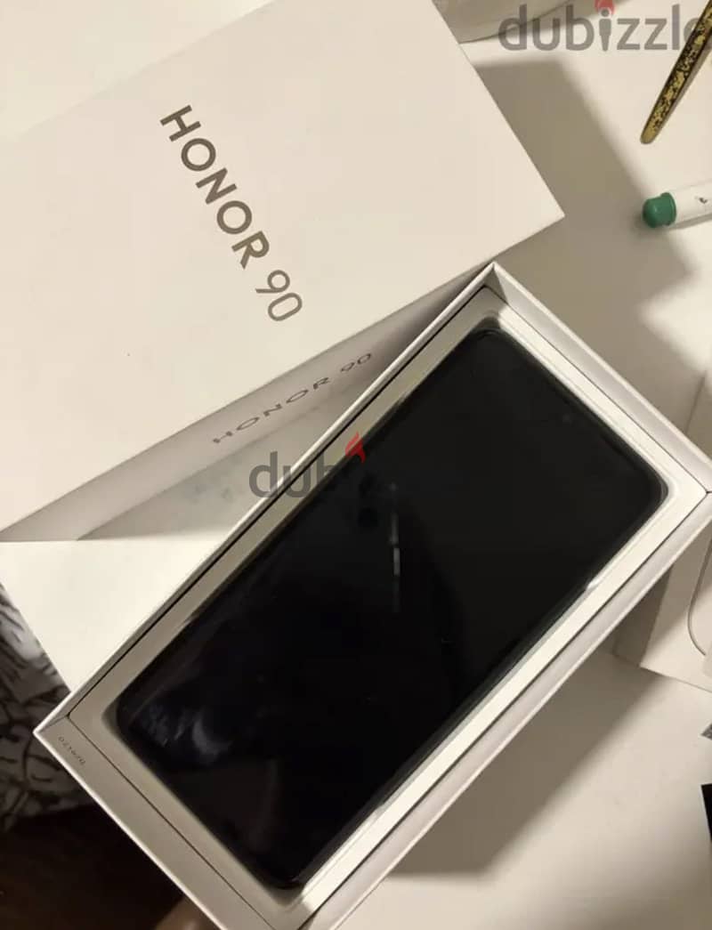 Honor 90 2
