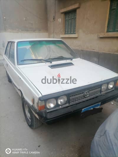 فيات بلونيز 1988