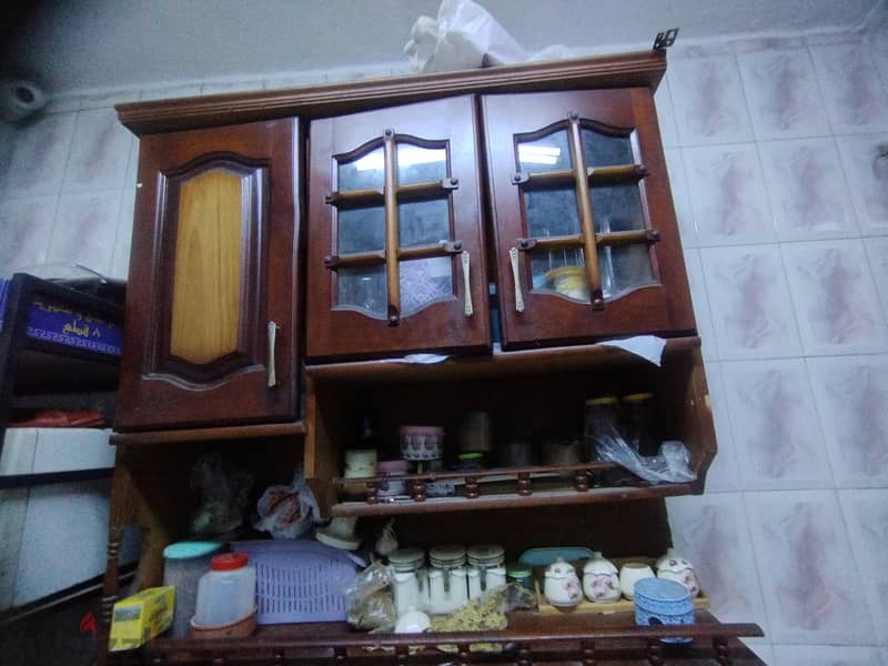مطبخ بالرخامه 2
