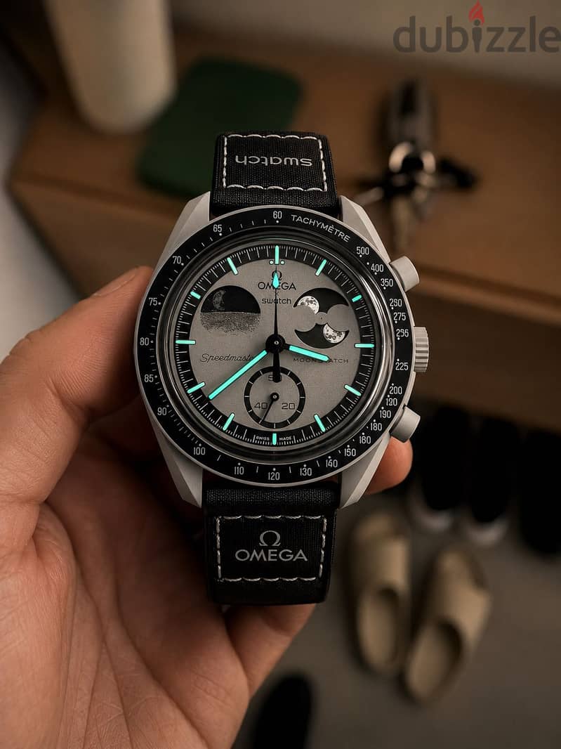 Rare Omega Moonswatch (Earth + moon phase) 1