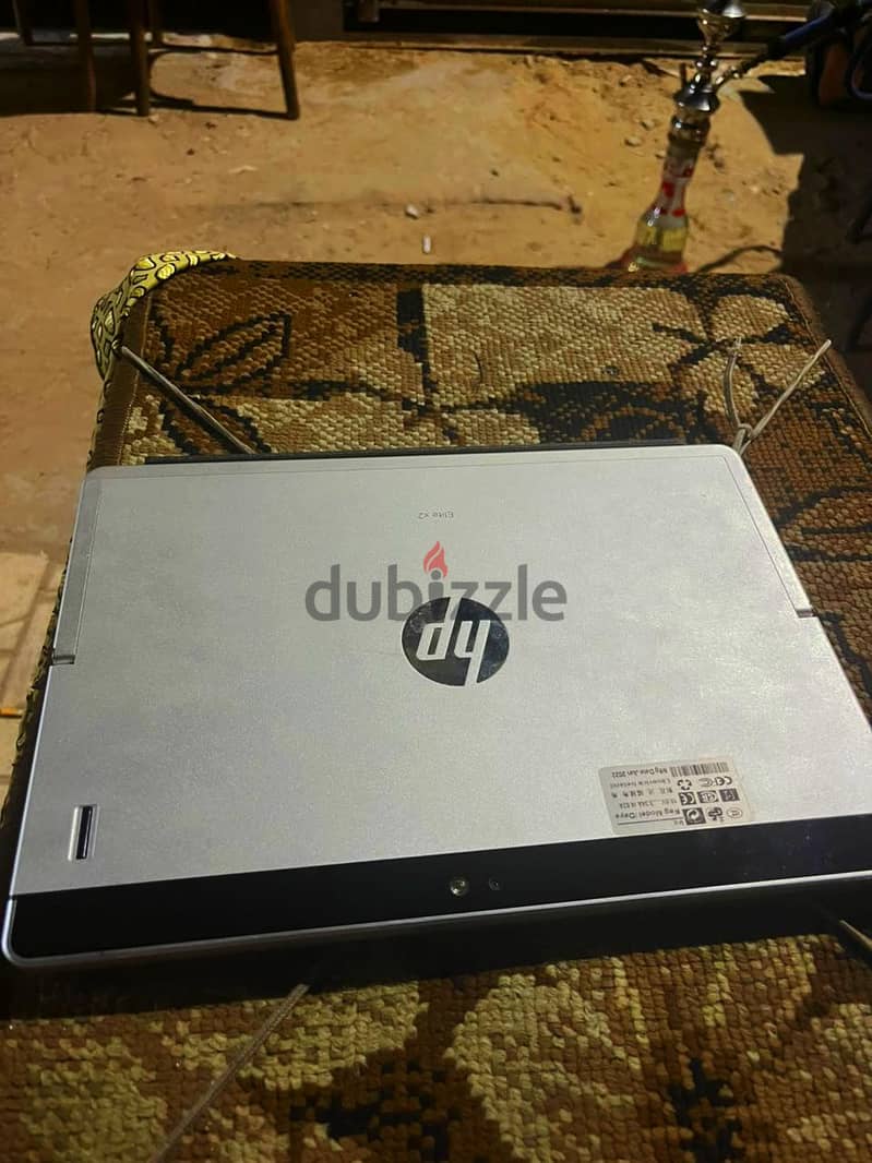 HP Elite x2 1012 1
