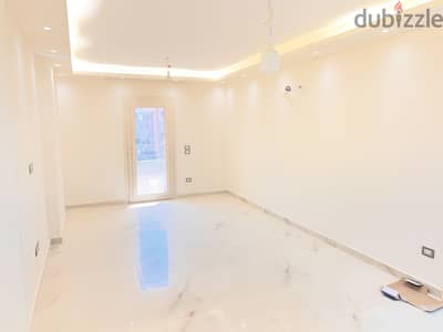 شقة جديدة في عمارة جديدة اول استخدام تشطيب مودرن