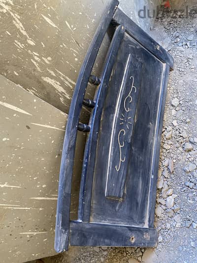 سرير اسود سينجل