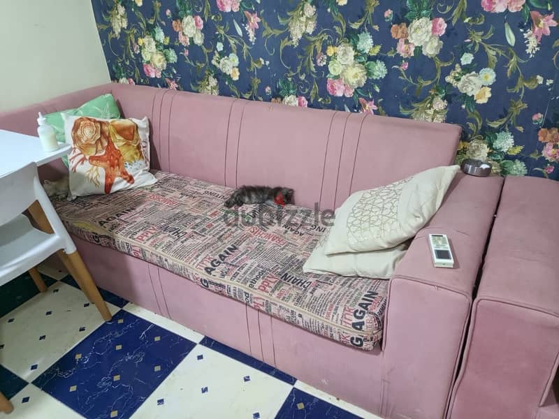 4 sofas fir sale used  ( 2 l Shaped Sofa ) 1