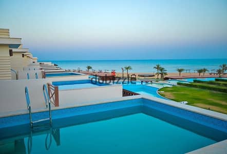 For sale: First row beachfront chalet, fully finished, with installments available in Blue Blue Ain Sokhna