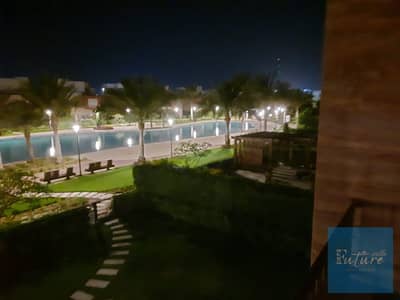 ڤيلا للبيع في مراسي سيدي عبدالرحمن ٥ غرف ٥ حمامات و غرفة مربية وغرفة سائق دايركت علي اللاجون / Marassi north coast