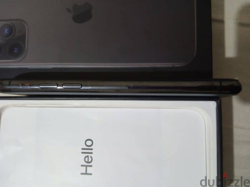 iphone 11 pro 4