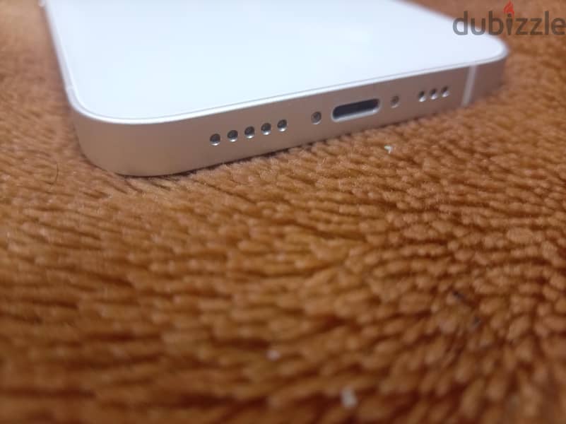 Apple - iPhone 13 7
