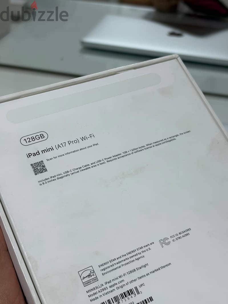 Apple iPad mini 7 and Apple Pencil Pro 5